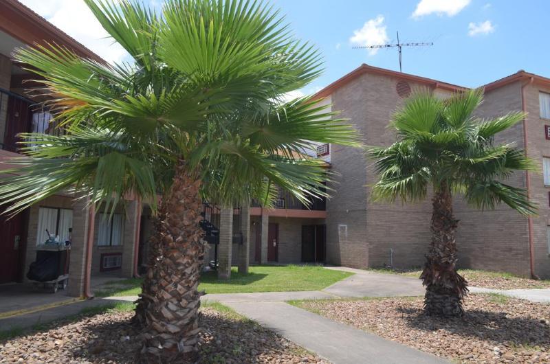 Relax Inn Channelview Exterior photo